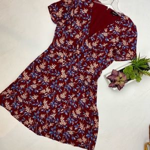Madewell Cranberry Floral print wrap dress size 2